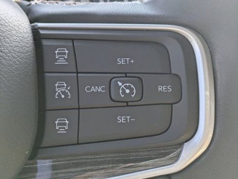 Used 2022 Jeep Wagoneer Series II image 22