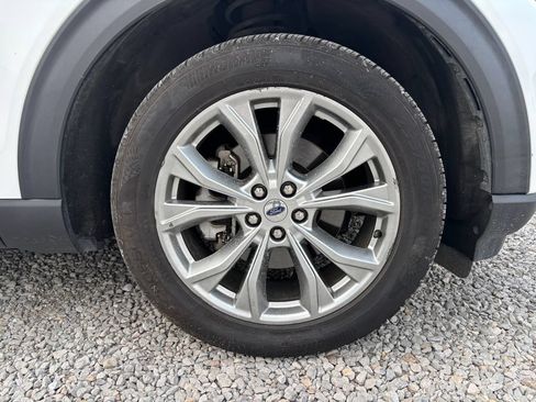 Used 2020 Ford Explorer Limited RWD image 37