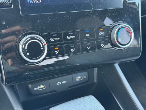Used 2022 Hyundai Santa Cruz SEL FWD image 22