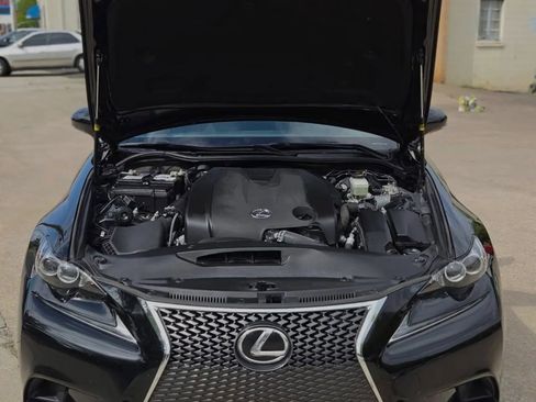 Used 2015 Lexus IS 250 w/ F-Sport Package RWD image 4