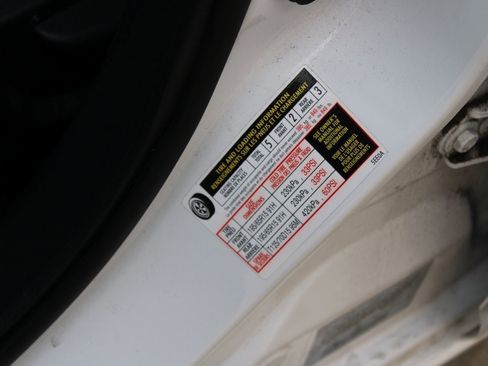 Used 2024 Nissan Versa S w/ Trunk Package image 26