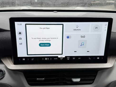 New 2026 Ford Explorer Active image 17