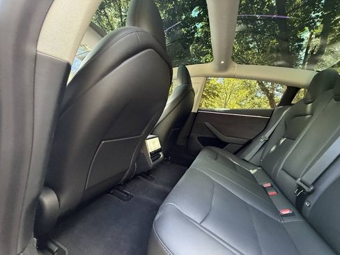 Used 2024 Tesla Model 3 Long Range AWD/4WD image 23