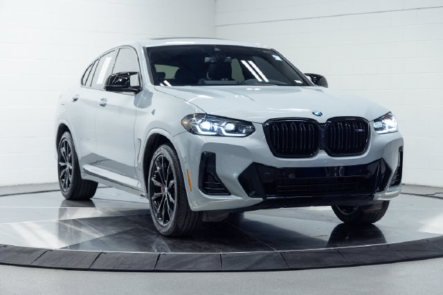 Used 2024 BMW X4 M40i w/ Premium Package AWD/4WD image 4