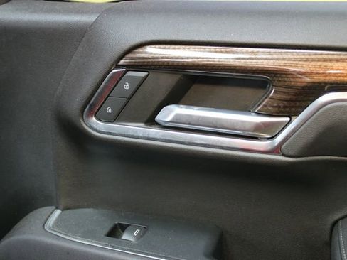 Certified 2023 Chevrolet Silverado 1500 LT AWD/4WD image 9