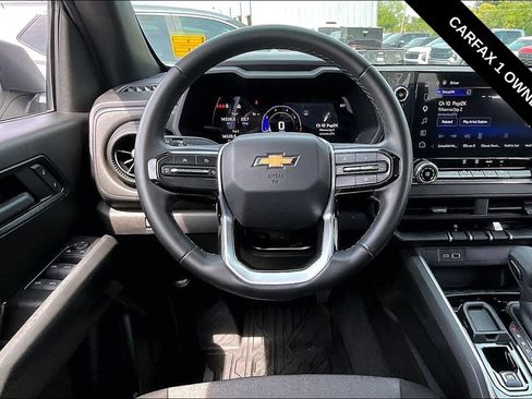 Used 2025 Chevrolet Colorado W/T w/ WT Convenience Package II RWD image 11