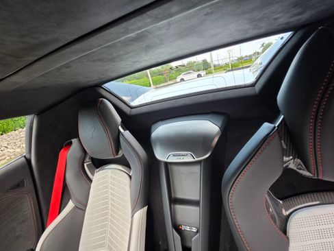Used 2023 Chevrolet Corvette Z06 RWD image 23