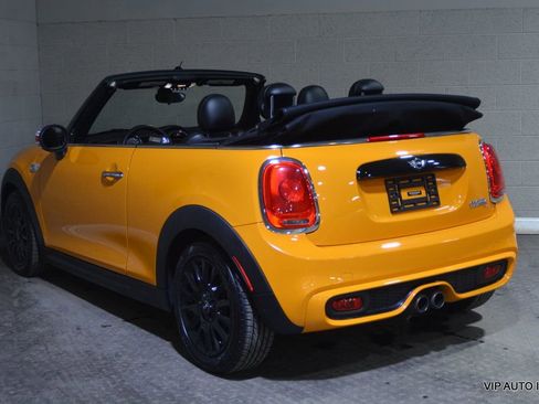 Used 2016 MINI Cooper S image 23