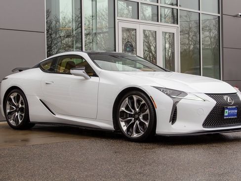 Used 2018 Lexus LC 500 Coupe image 3