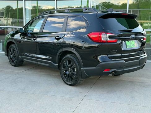 Used 2025 Subaru Ascent Bronze Edition AWD/4WD image 5