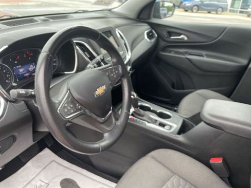 Used 2019 Chevrolet Equinox LT w/ Driver Convenience Package FWD image 14