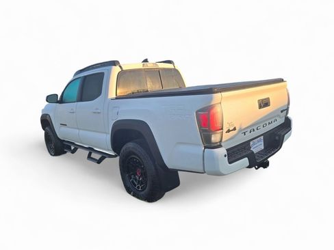 Used 2023 Toyota Tacoma TRD Pro image 3