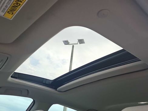 Certified 2025 Honda Accord SE image 16