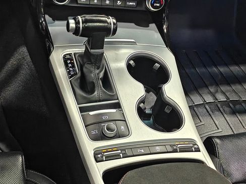Used 2019 Kia Stinger GTS RWD image 10