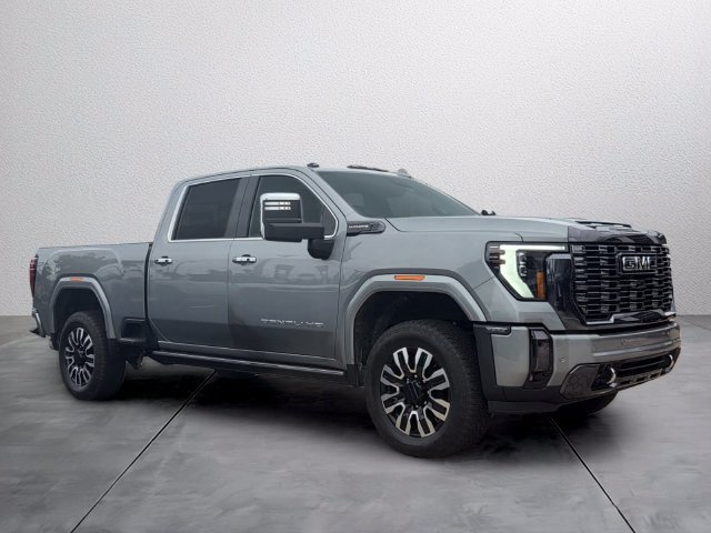 Used 2024 GMC Sierra 2500 Denali Ultimate AWD/4WD image 6