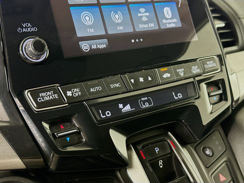 Used 2019 Honda Odyssey Touring image 19