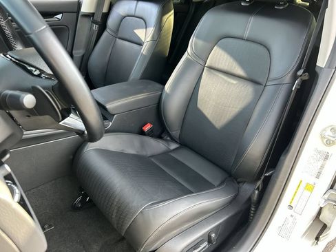 Used 2022 Honda Civic Touring image 20