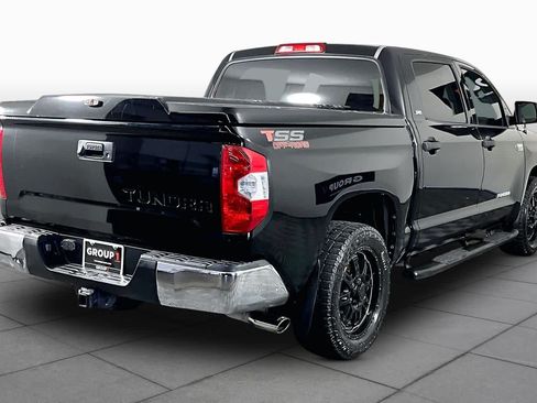 Used 2015 Toyota Tundra SR5 w/ SR5 Upgrade Package RWD image 11