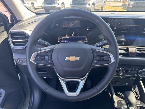 New 2026 Chevrolet TrailBlazer LT w/ Convenience Package AWD/4WD image 18