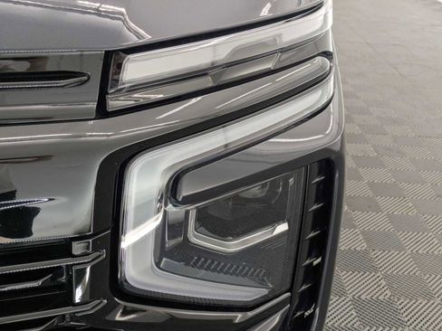 Used 2025 Chevrolet Tahoe RST w/ Comfort Package AWD/4WD image 10
