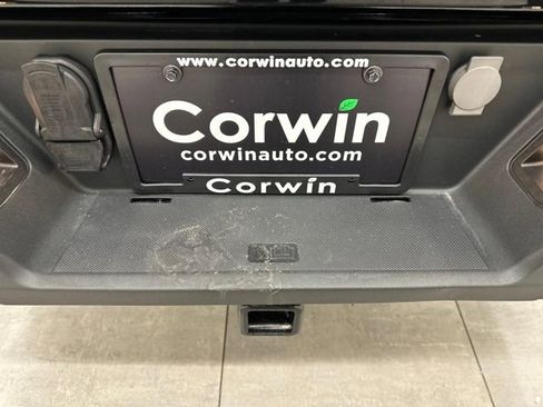 Certified 2023 Ford F150 Lariat w/ Equipment Group 502A High image 17