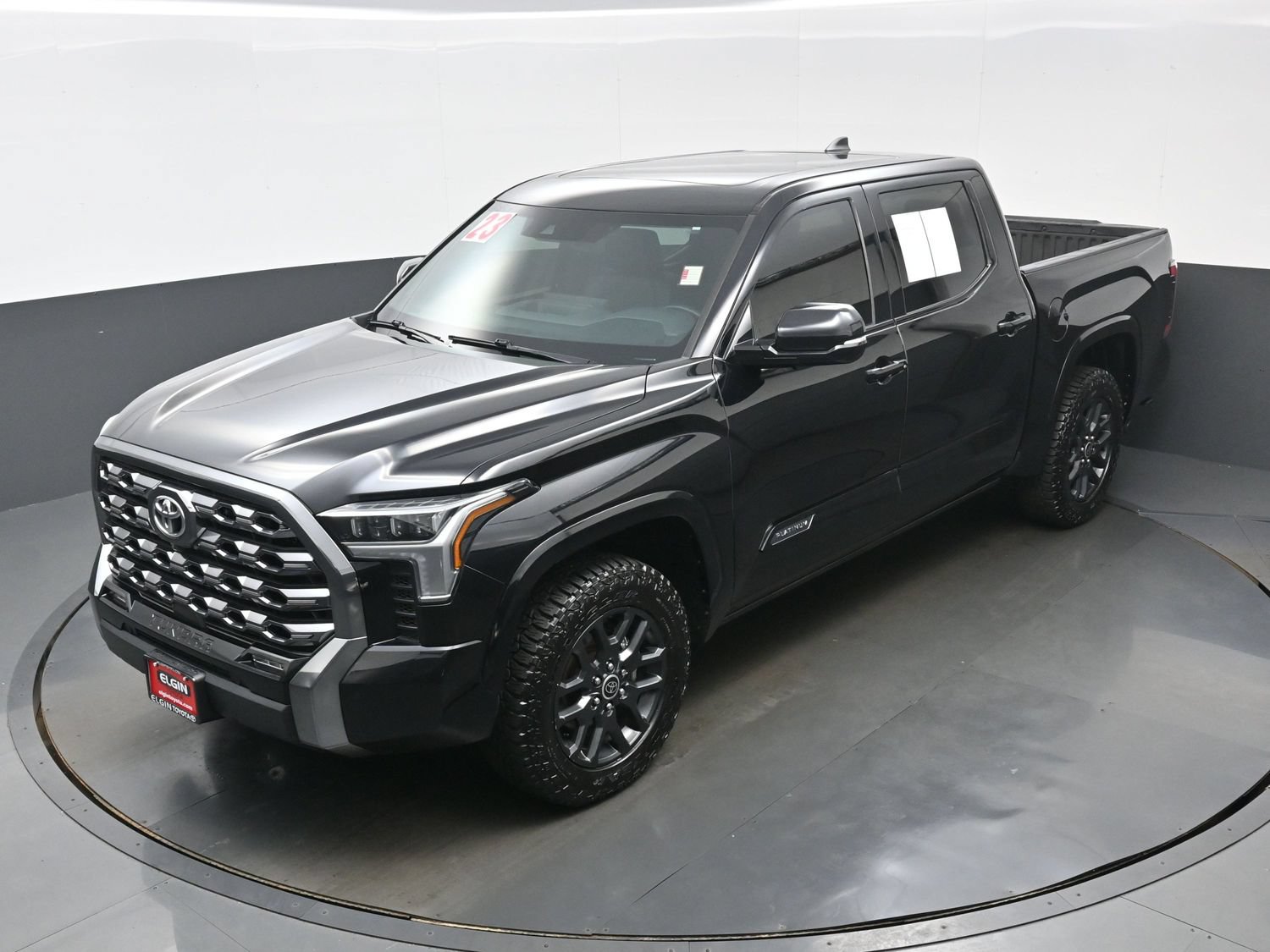 Used 2023 Toyota Tundra Platinum AWD/4WD image 38