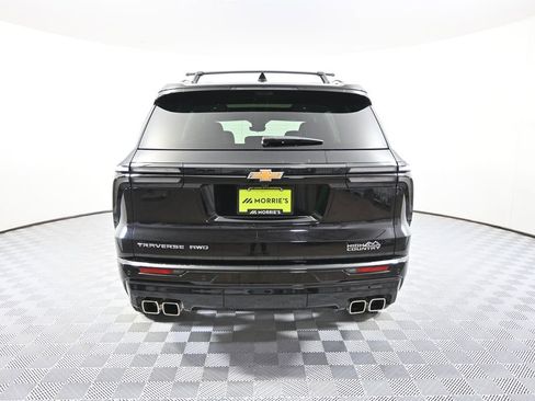 Used 2025 Chevrolet Traverse High Country w/ LPO, Floor Liner Package AWD/4WD image 5