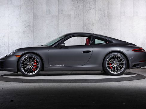 Used 2018 Porsche 911 Carrera S RWD image 37