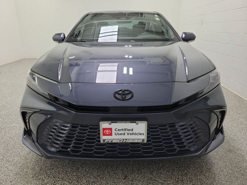 Used 2026 Toyota Camry XSE w/ Premium Package FWD image 3