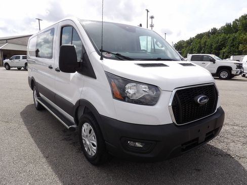Used 2025 Ford Transit 250 Low Roof w/ Exterior Upgrade Package RWD image 11