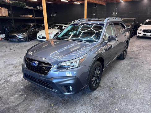 Used 2020 Subaru Outback Onyx Edition XT AWD/4WD image 3