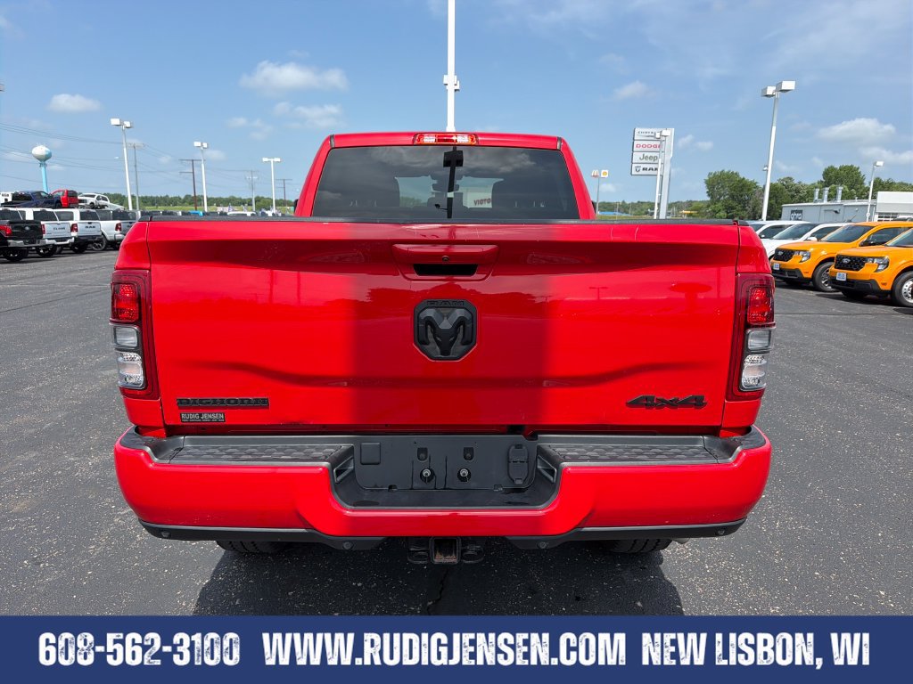 Used 2024 RAM 2500 Big Horn w/ Night Edition AWD/4WD image 4