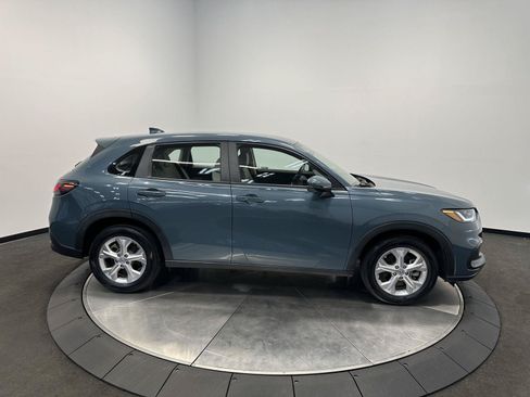 Certified 2023 Honda HR-V LX image 8