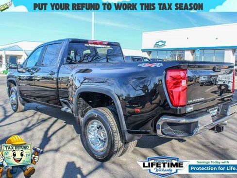 New 2026 Chevrolet Silverado 3500 LT w/ All Star Edition image 9