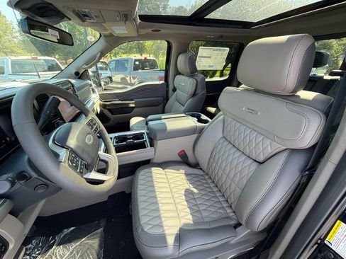 New 2026 Ford F350 Platinum w/ Platinum Plus Package AWD/4WD image 10