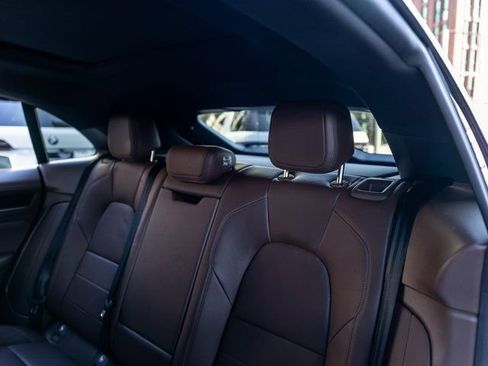 Certified 2025 Porsche Macan Electric image 29