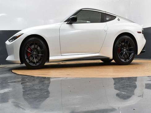 New 2024 Nissan Z Performance w/ Floor Mat Package image 34