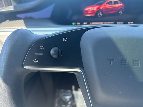 Used 2023 Tesla Model X Plaid AWD/4WD image 17