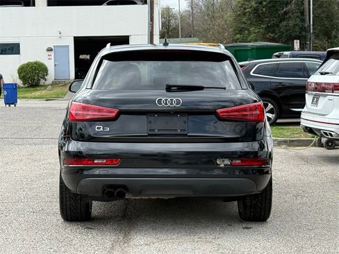 Used 2018 Audi Q3 2.0T Premium Plus w/ Premium Plus Package image 9