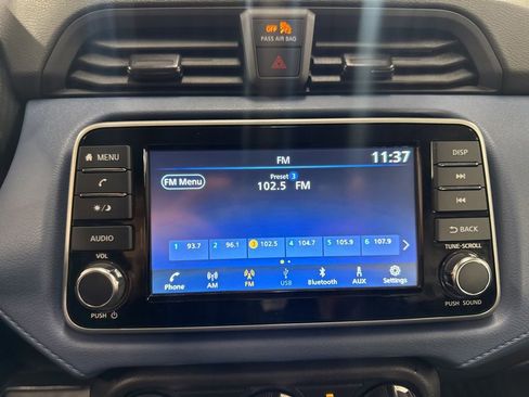 Certified 2025 Nissan Versa SV w/ Trunk Package image 39