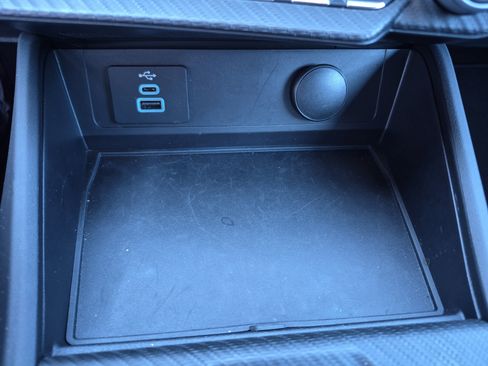 Certified 2025 Ford Mustang GT Premium image 35