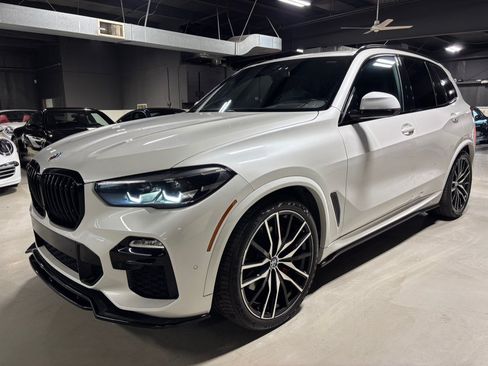 Used 2021 BMW X5 xDrive40i w/ M Sport Package AWD/4WD image 1