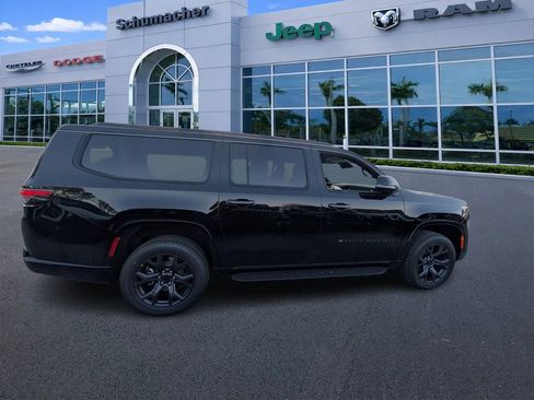 New 2026 Jeep Grand Wagoneer L Limited AWD/4WD image 8