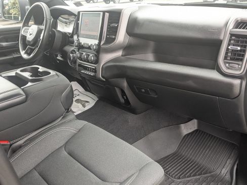 Used 2025 RAM 1500 Warlock AWD/4WD image 36