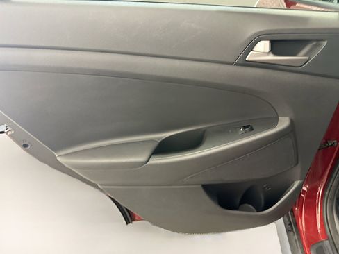 Used 2018 Hyundai Tucson SE AWD/4WD image 26