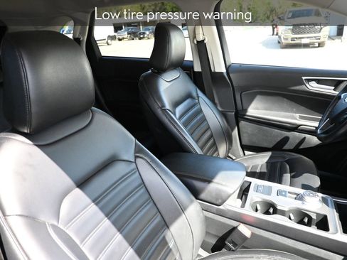 Used 2023 Ford Edge SEL image 29