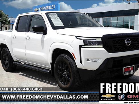 Used 2023 Nissan Frontier SV w/ Midnight Edition Package RWD image 1