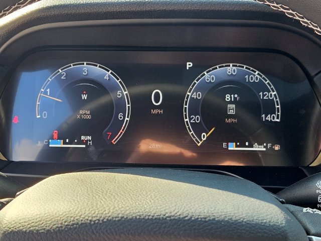 New 2027 Jeep Grand Cherokee Altitude RWD image 24