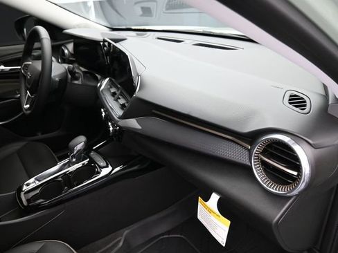 New 2026 Chevrolet Trax ACTIV w/ Driver Confidence Package image 40