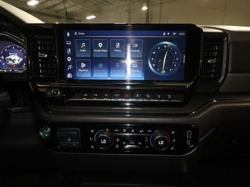Used 2024 Chevrolet Silverado 1500 ZR2 AWD/4WD image 17